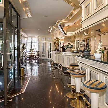 Am Schlosspark Hotel 4*