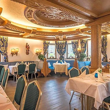 Am Schlosspark 4* Ismaning
