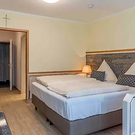 Am Schlosspark Hotel 4*