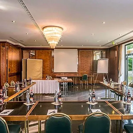 Hotel Am Schlosspark Ismaning