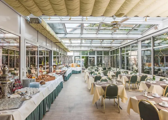 فندق Am Schlosspark 4*